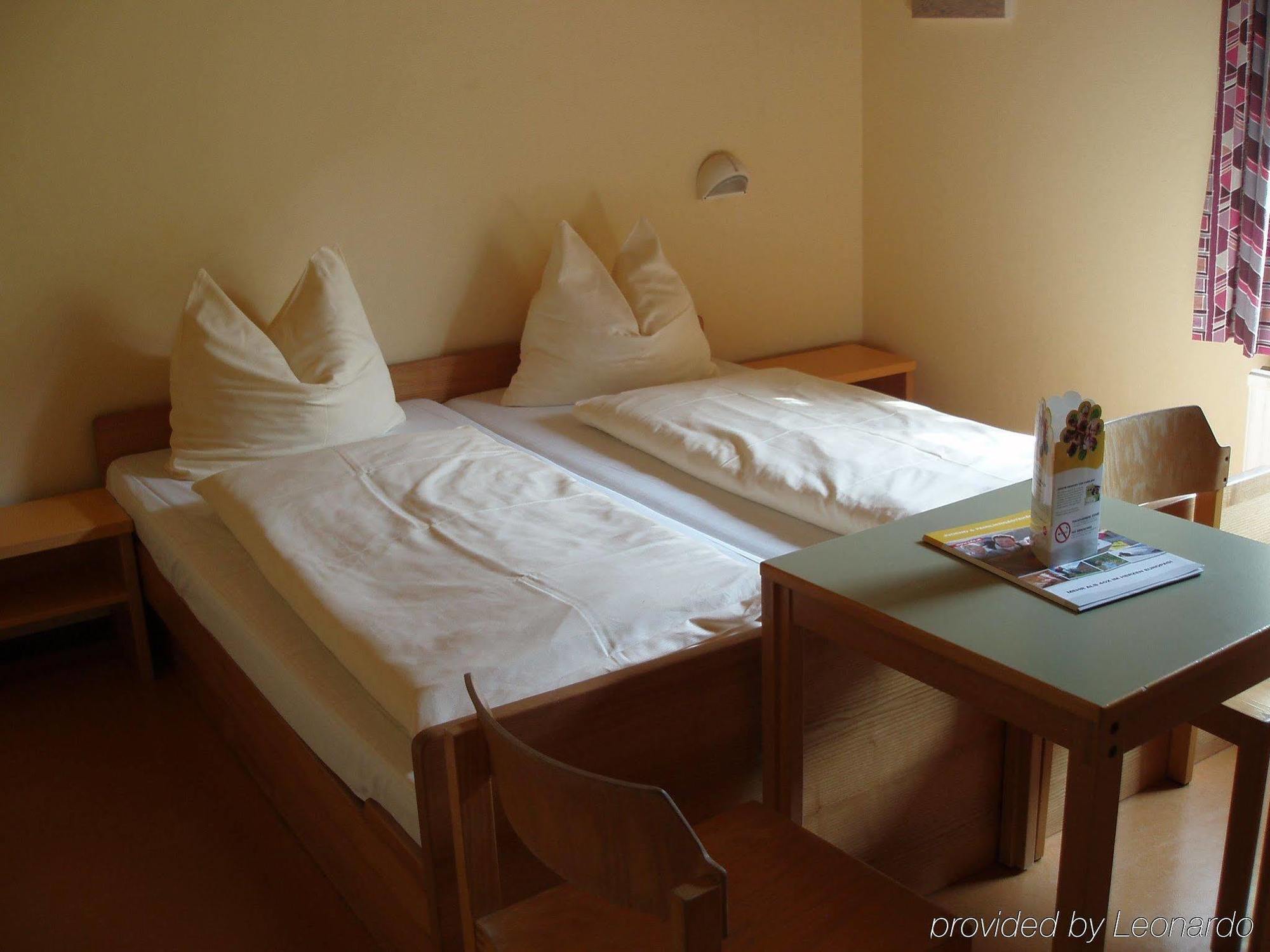 Hotel Jufa St. Martin Sankt Martin am Tennengebirge Habitación foto